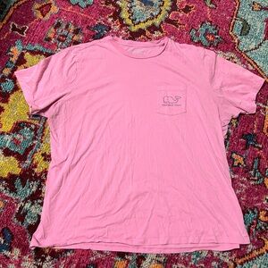 Vineyard Vines T-Shirt size 2XL